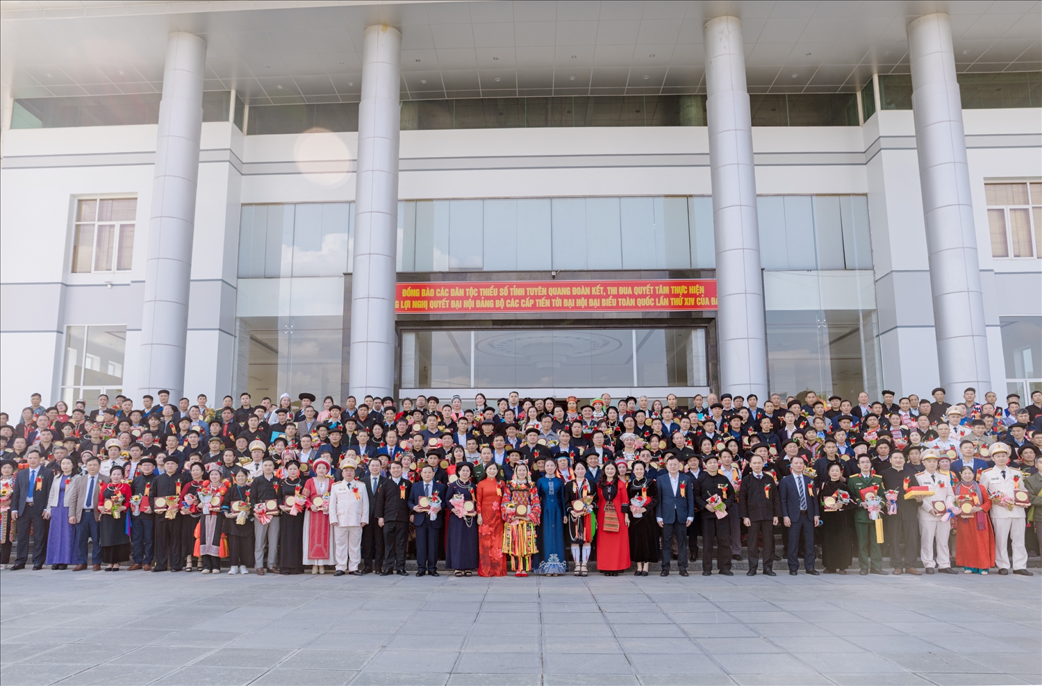 Mỗi điển hình sẽ tiếp tục là cầu nối giữa chính quyền và Nhân dân, góp phần đưa các chủ trương, chính sách dân tộc đi vào cuộc sống