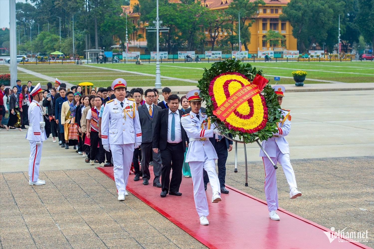 Đoàn học sinh, sinh viên, thanh niên DTTS xuất sắc, tiêu biểu báo công dâng Bác 6