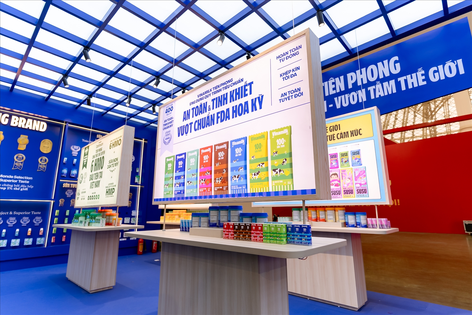 Bộ nhận diện thương hiệu mới thể hiện rõ nét tinh thần đổi mới, sáng tạo của Vinamilk, dưới sự dẫn dắt của bà Mai Kiều Liên (Ảnh: Minh Anh)