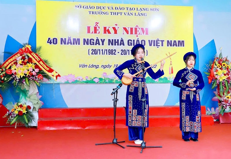 Then không thể chỉ nằm trong hồ sơ vinh danh. Di sản phải được thực hành, phải có người hát và có lớp trẻ tiếp nối thì mới trường tồn