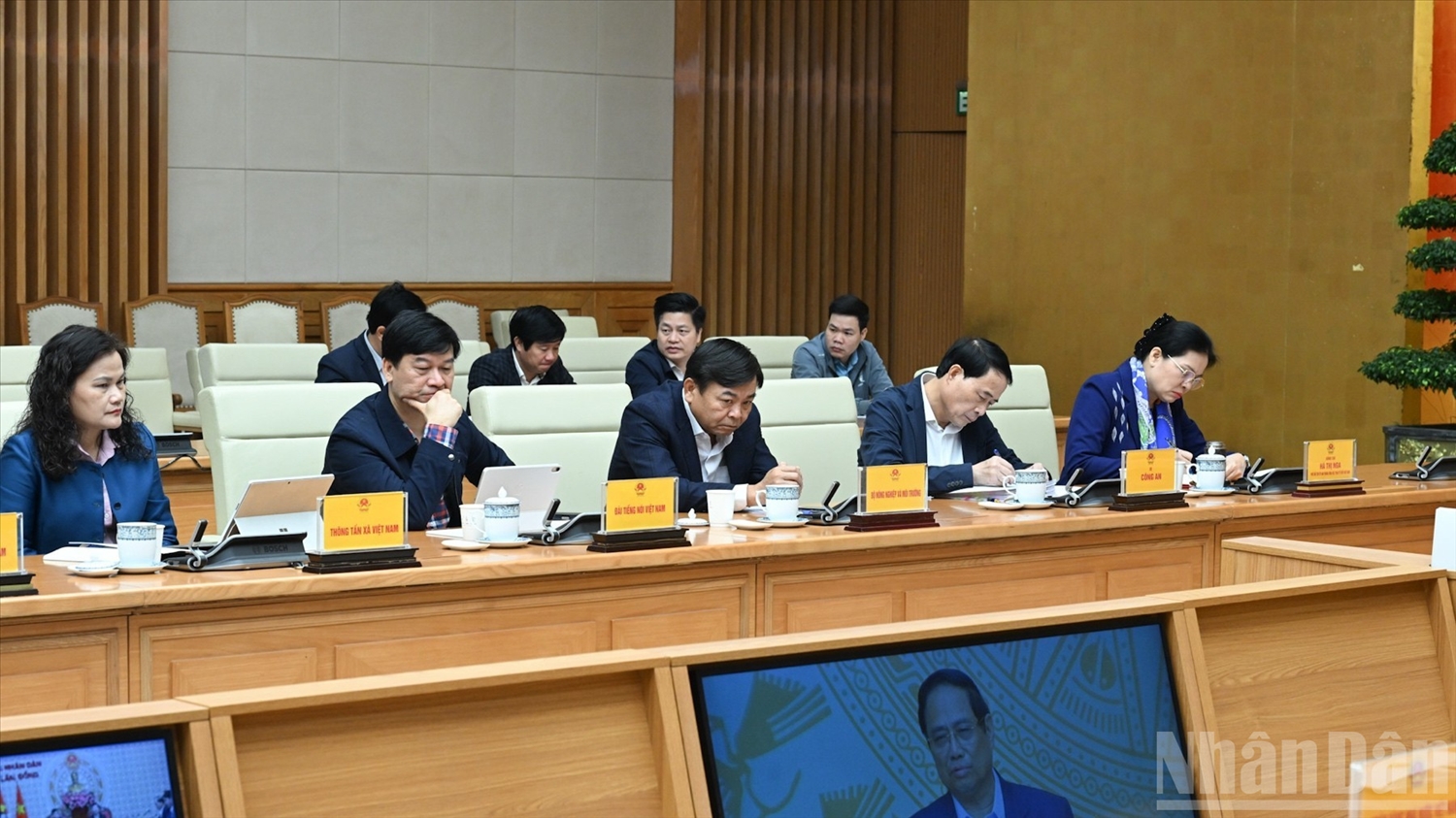 Các đại biểu tham dự hội nghị. (Ảnh: TRẦN HẢI)