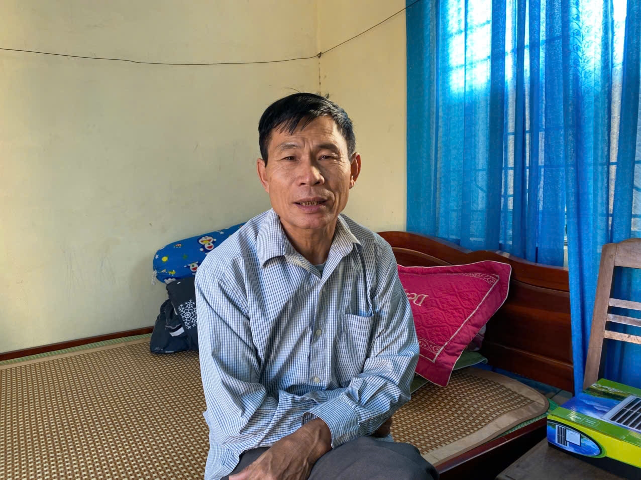 Ông Phan Bá Chiến, Người có uy tín bản Kẻ Tằm xã Châu Bình chia sẻ về kinh nghiệm tuyên truyền, vận động đồng bào DTTS. 