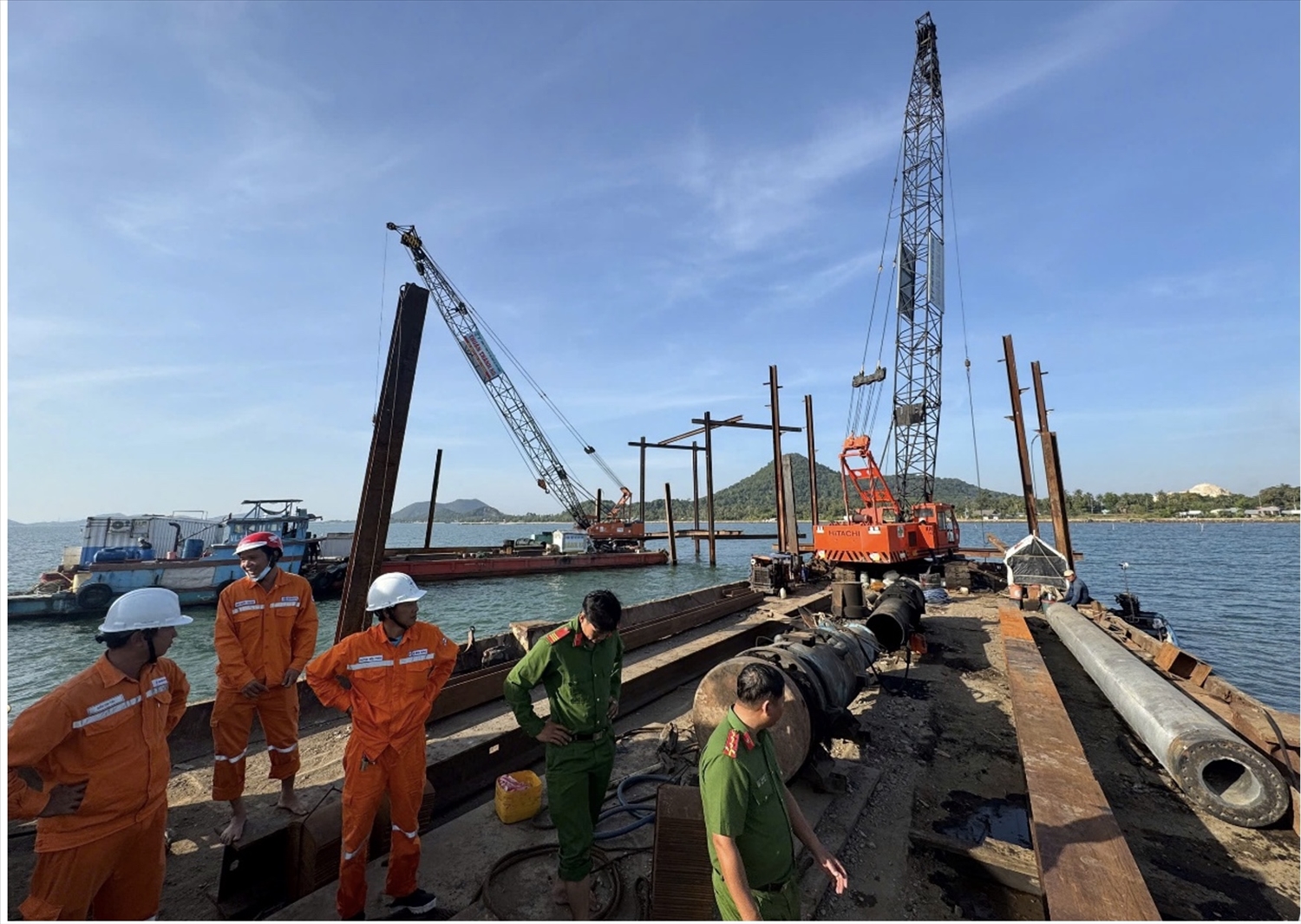 PCAG tranh thù ngày đêm khắc phục sự cố cáp ngầm Phú Quốc