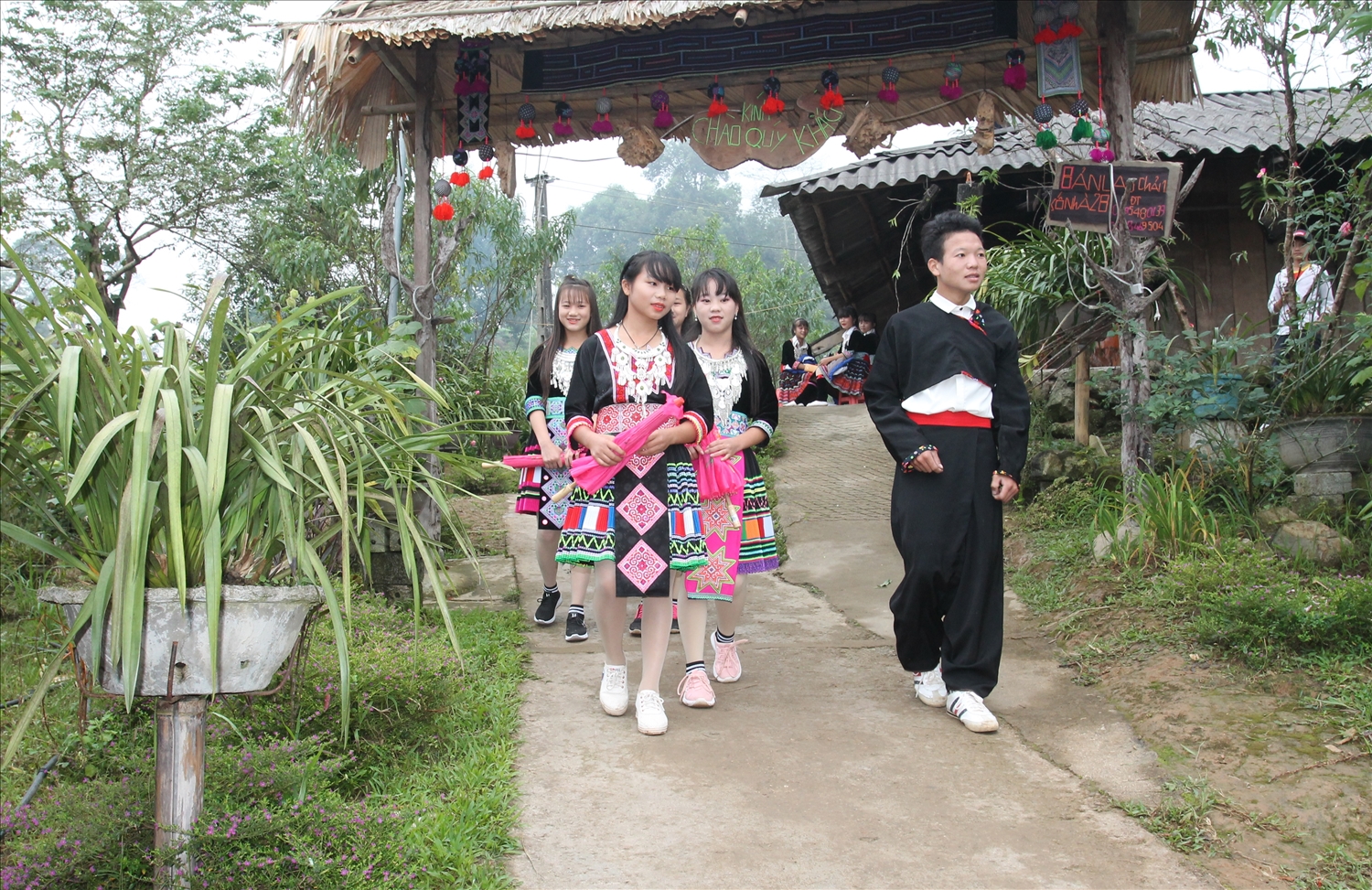 Xã Khun Há, tỉnh Lai Châu xác định phát triển kinh tế-xã hội phải gắn với bảo tồn bản sắc văn hóa truyền thống các dân tộc.