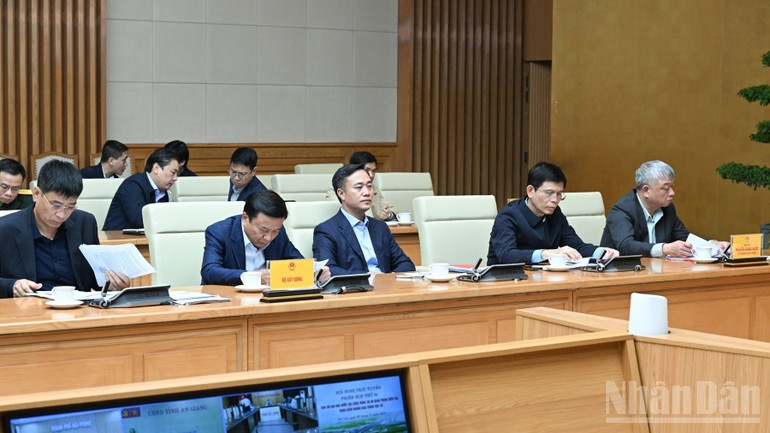 Lãnh đạo các bộ, ngành tham dự Phiên họp. (Ảnh: Trần Hải)