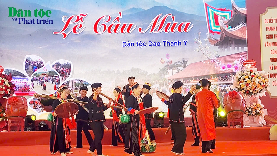 Lễ Cầu mùa của người Dao Thanh Y