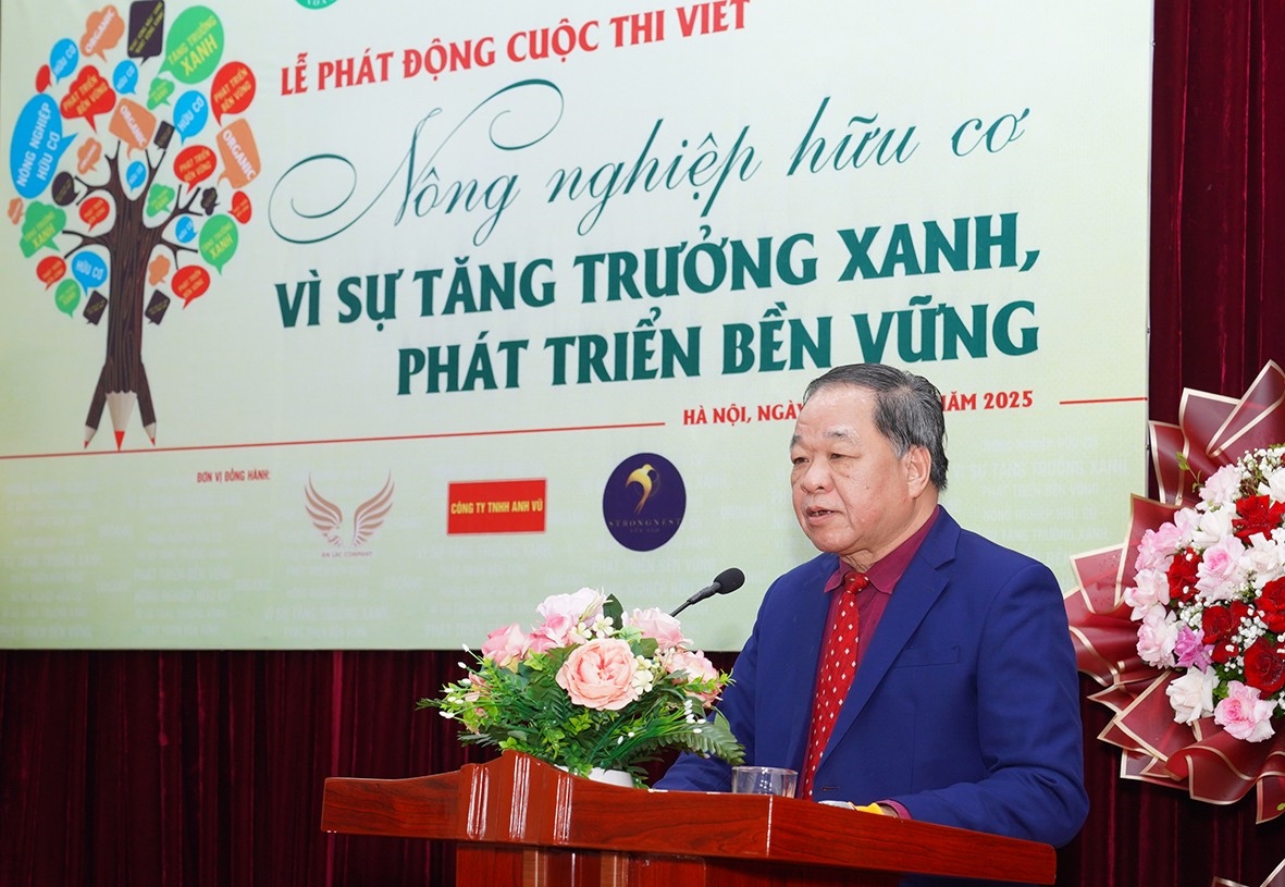 SKH. Hà Phúc Mịch, Chủ tịch Hiệp hội Nông nghiệp hữu cơ Việt Nam, Chủ tịch Hội đồng chấm giải cuộc thi viết “Nông nghiệp hữu cơ - Vì sự tăng trưởng xanh, phát triển bền vững” năm 2025.