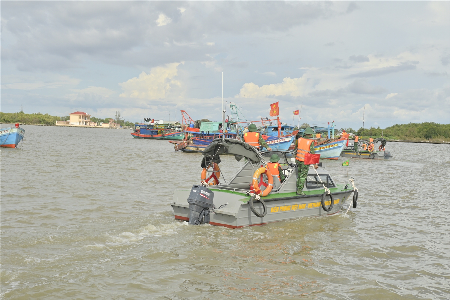 Lực lượng chức năng của tỉnh Kiên Giang tăng cường tuần tra, kiểm soát, xử lý nghiêm các trường hợp vi phạm IUU