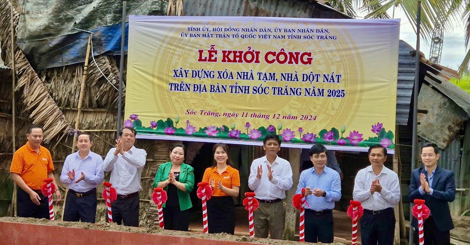 Lễ khởi công xây dựng xoá nhà tạm, nhà dột nát tại tỉnh Sóc Trăng. Ảnh: Hạnh Nguyên