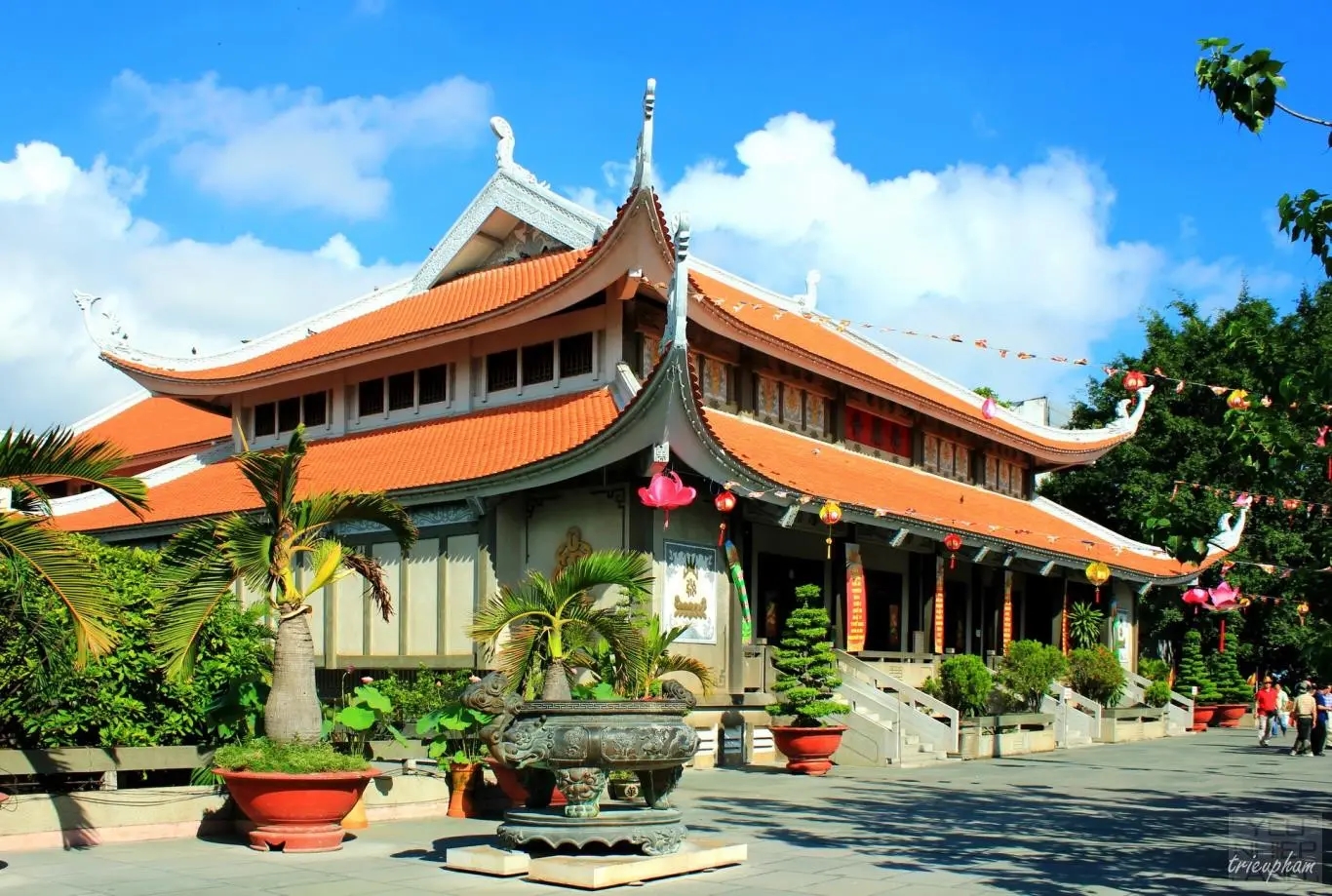 Pagoda Vinh Nghiem (Yen Tu Oeste)