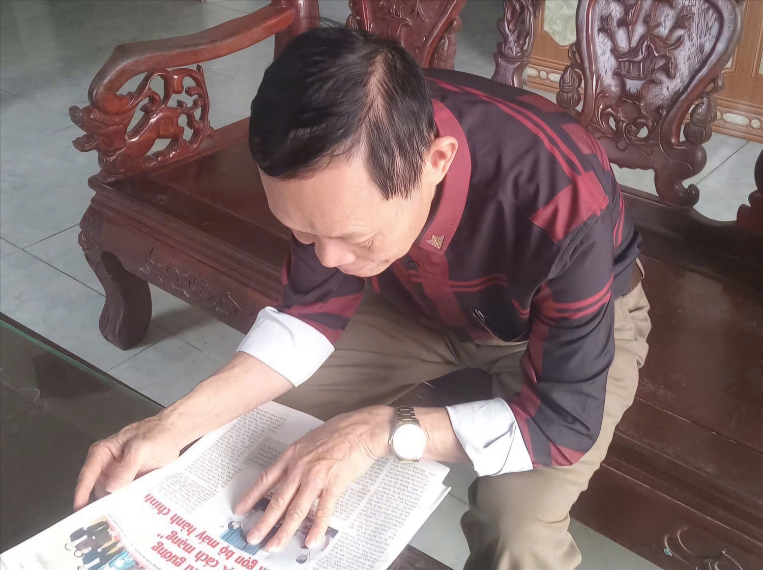 Báo Dân tộc và Phát triển là một trong những ấn phẩm đã được đội ngũ những Người có uy tín tin tưởng, đón nhận