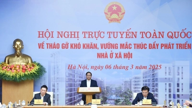 Thủ tướng Phạm Minh Chính chủ trì Hội nghị thúc đẩy phát triển nhà ở xã hội. (Ảnh: TRẦN HẢI)