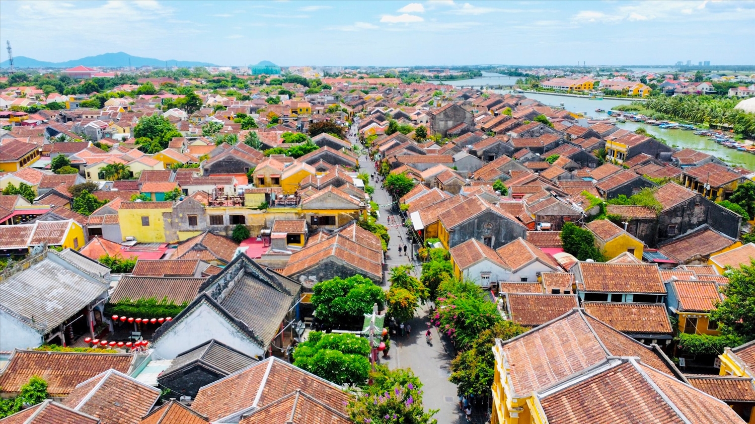 Cung đường du lịch Hội An - Mỹ Sơn - Công trời Đông Giang sẽ thúc đẩy du lịch ở phía Tây Quảng Nam.