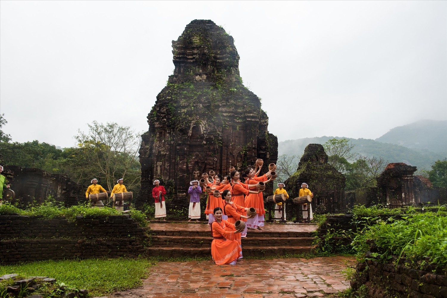 Thánh địa Mỹ Sơn (Duy Xuyên, Quảng Nam) là điểm đến trải nghiệm lý thú khi đến Quảng Nam.