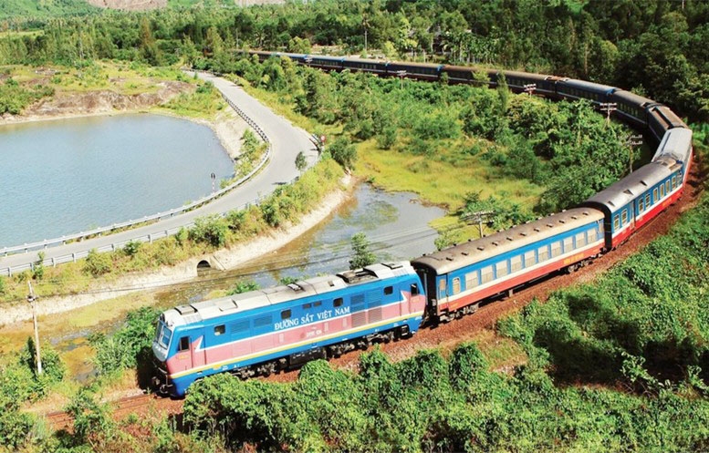 Dự án đầu tư xây dựng tuyến đường sắt Lào Cai - Hà Nội - Hải Phòng sẽ là hành lang có nhu cầu vận tải hành khách, hàng hóa lớn thứ 2 của cả nước, chỉ sau hành lang kinh tế Bắc - Nam