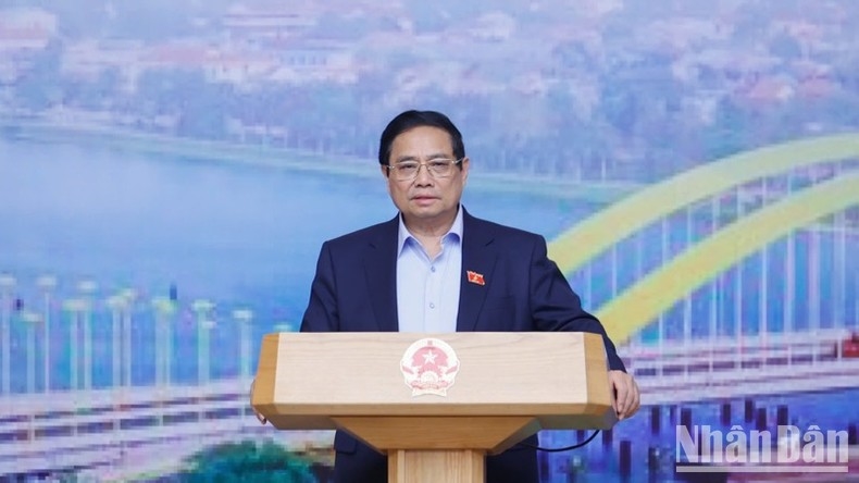 Thủ tướng Phạm Minh Chính phát biểu chỉ đạo tại phiên họp. (Ảnh: TRẦN HẢI)