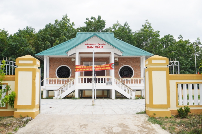 Cơ sở hạ tầng đã được đầu tư đồng bộ góp phần làm thay đổi nhận thức, đặc biệt là nhận thức về bình đẳng giới; tảo hôn và hôn nhân cận huyết