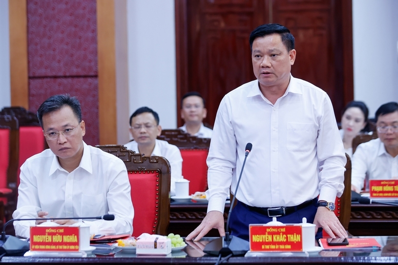 Bí thư Tỉnh ủy Thái Bình Nguyễn Khắc Thận phát biểu tại cuộc họp - Ảnh: VGP/Nhật Bắc