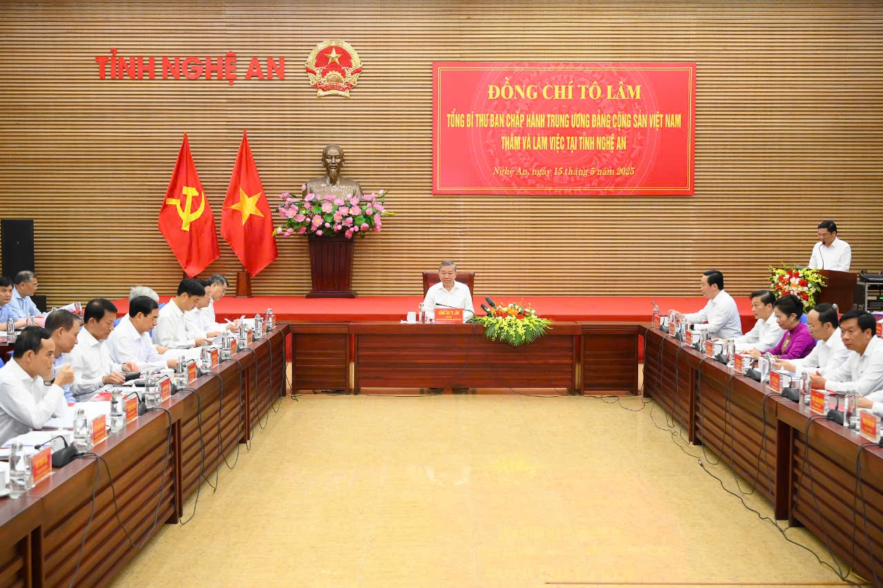 Tổng Bí thư Tô Lâm chủ trì buổi làm việc với Ban Thường vụ Tỉnh ủy Nghệ An