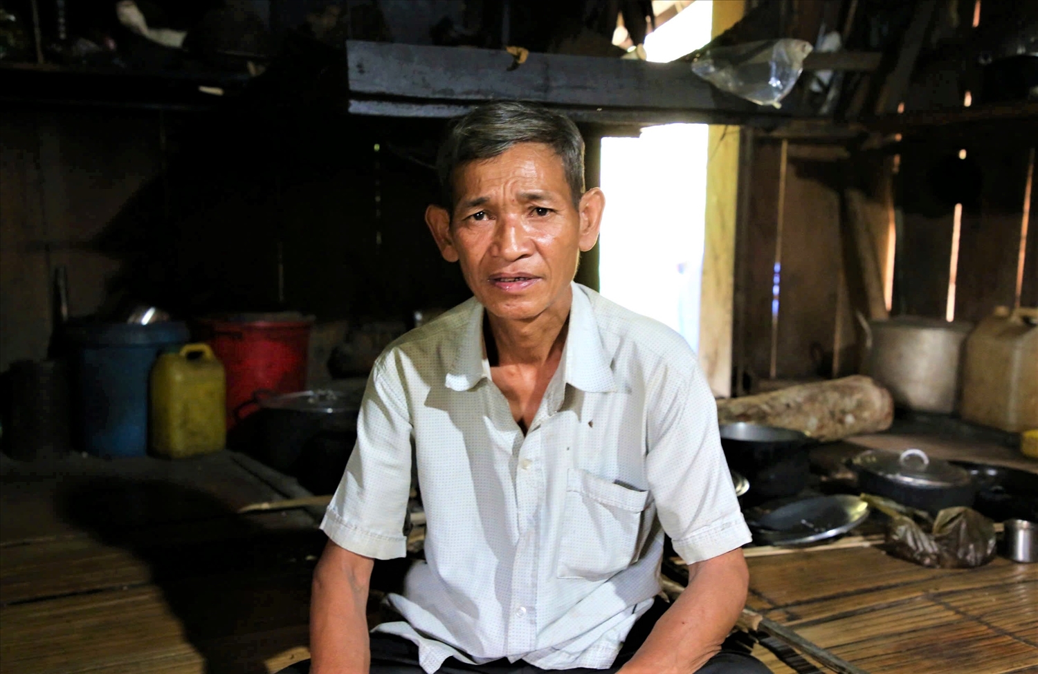 Ông Nguyễn Minh Hải - Người có uy tín ở thôn 3 chia sẻ những khó khăn vì chồng lấn địa giới hành chính.