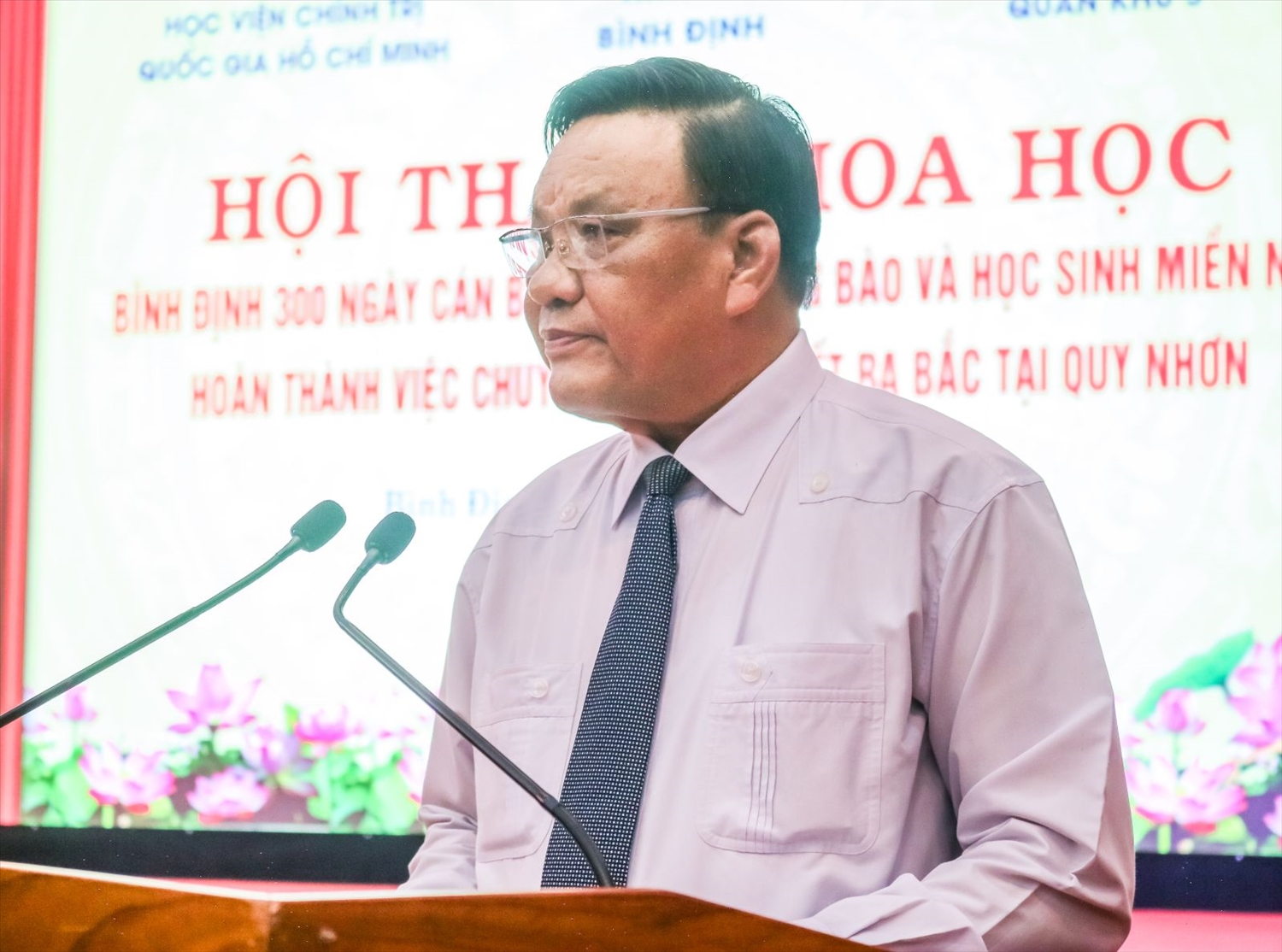 Ông Lê Kim Toàn, Phó Bí thư Thường trực Tỉnh uỷ Bình Định phát biểu tại Hội thảo