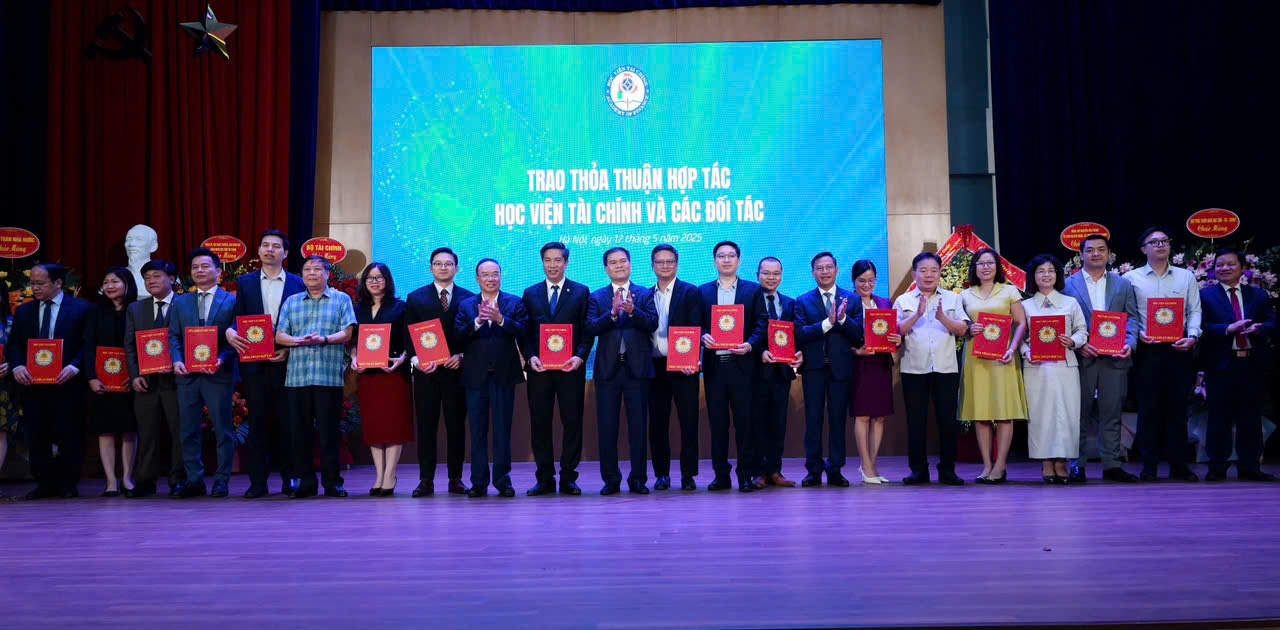 (Ban Chuyên đề-Chuyên đề của Học viện Tài chính) Học viện Tài chính: Tổ chức Diễn đàn “Hợp tác và Phát triển” năm 2025 2
