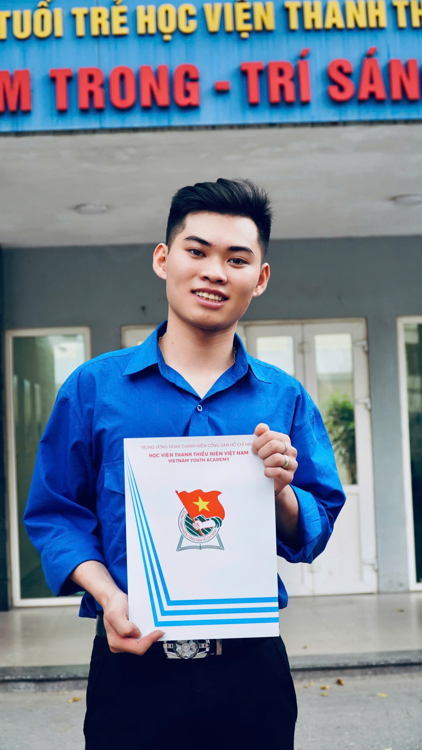 Triệu Thanh Hiếu, dân tộc Dao, sinh viên Học viện Thanh thiếu niên Việt Nam