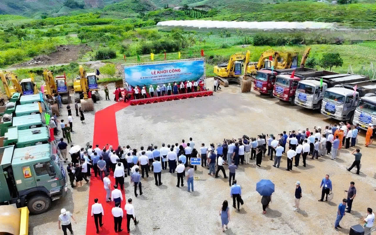 Thời gian thực hiện dự án cao tốc Hòa Bình-Mộc Châu từ năm 2025 đến năm 2028