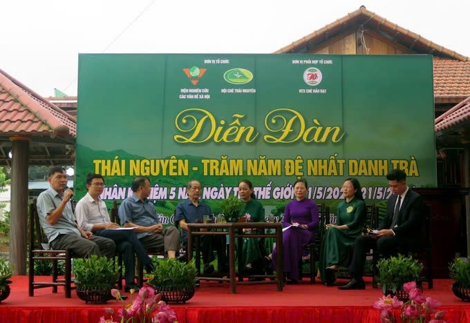 Các đại biểu thảo luận tại diễn đàn. Ảnh: TL