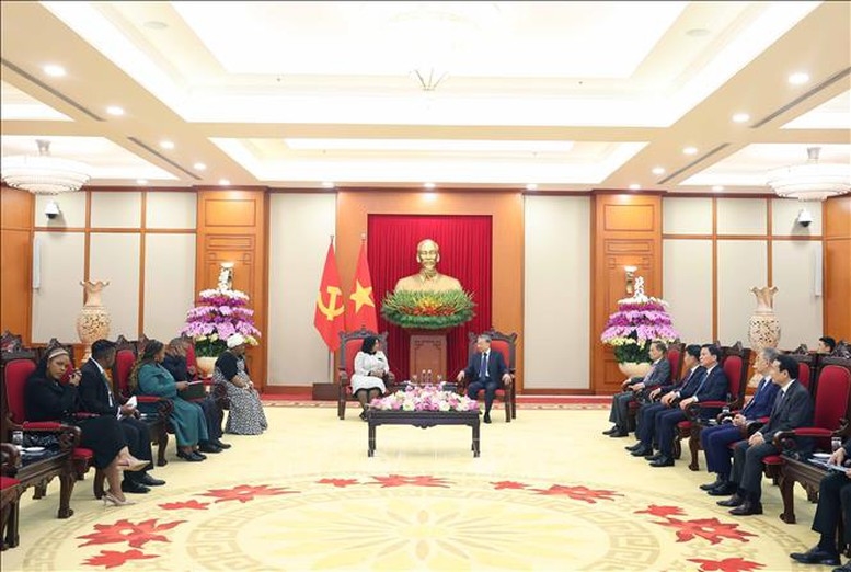 Tổng Bí thư Tô Lâm tiếp bà Nomvula Mokonyane, Phó Tổng thư ký thứ nhất Đảng Đại hội Dân tộc Phi (ANC) của Nam Phi