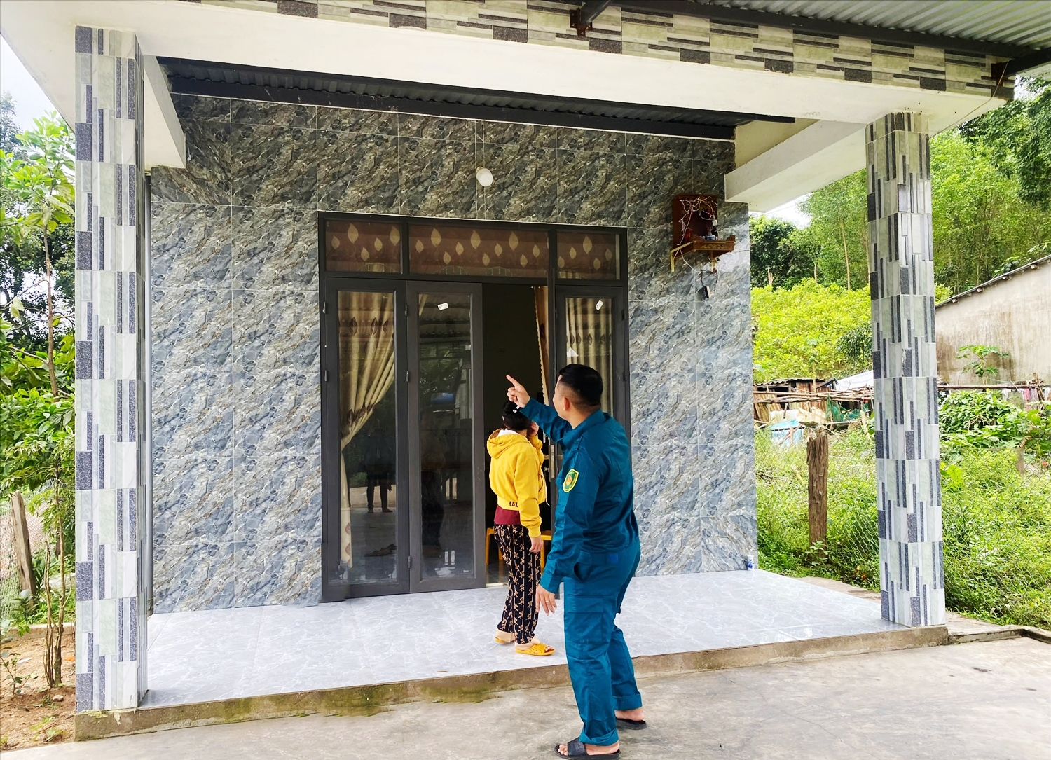 Căn nhà mới khang trang của dia đình chị Hồ Thị Bé 
