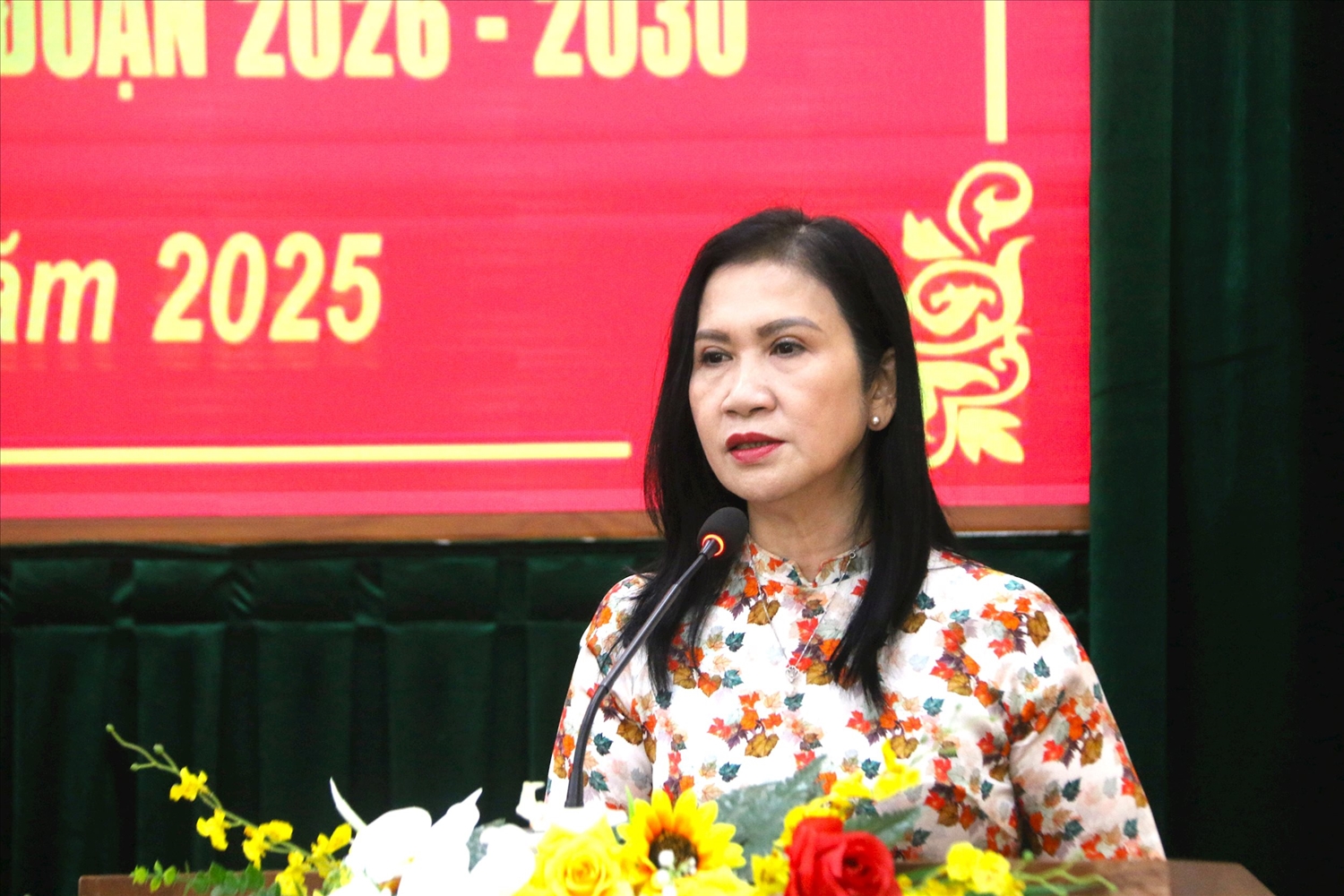 Phó Chủ tịch UBND tỉnh Đắk Nông Tôn Thị Ngọc Hạnh phát biểu tại hội nghị