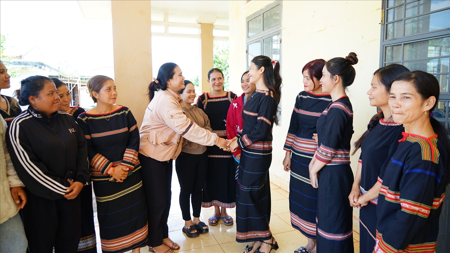Với nhiều giải pháp, mô hình sáng tạo trong truyền thông của huyện Đức Cơ đã giúp chị em phụ nữ DTTS tự tin thể hiện bản thân, tích cực tham gia các hoạt động xã hội