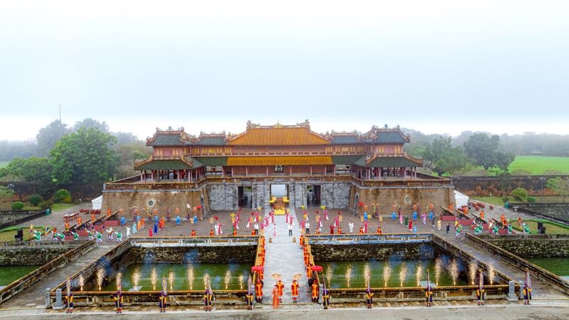 Quảng trường Ngọ Môn - Huế. Ảnh internet