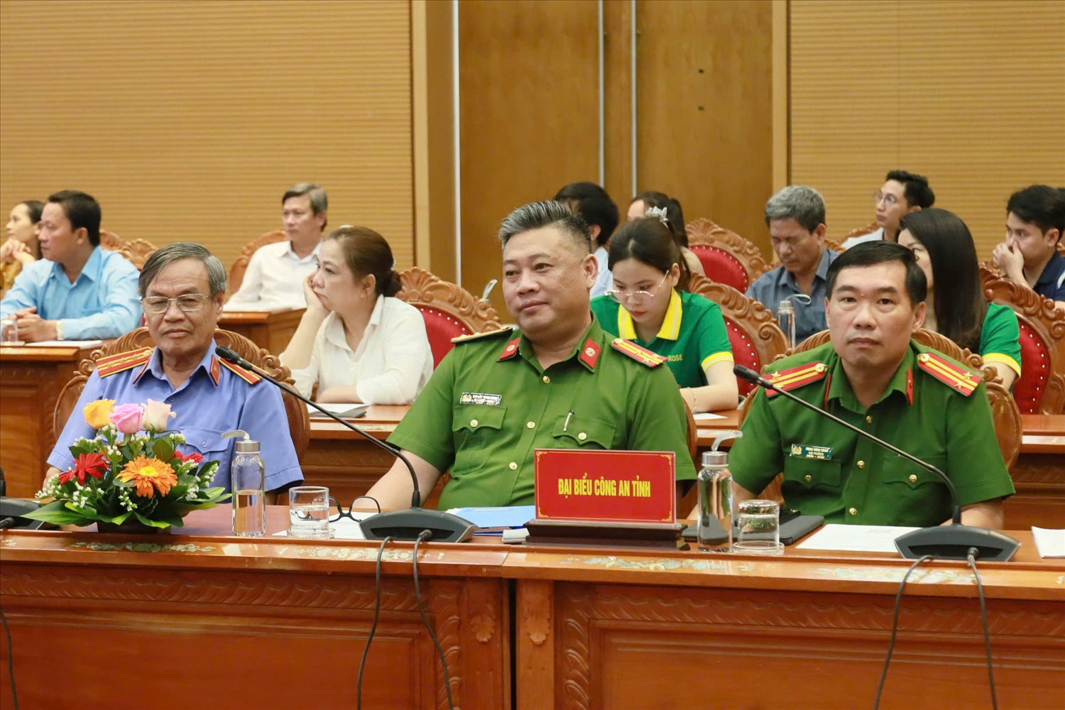 Đại diện các sở, ban, ngành tham dự Hội nghị