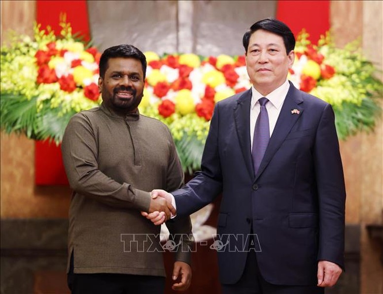 Chủ tịch nước Lương Cường và Tổng thống Sri Lanka Anura Kumara Dissanayaka. Ảnh: TTXVN