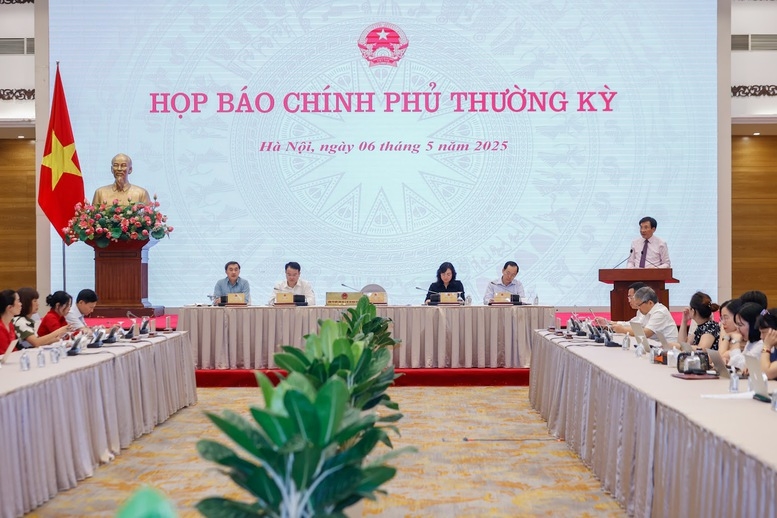 Quang cảnh họp báo