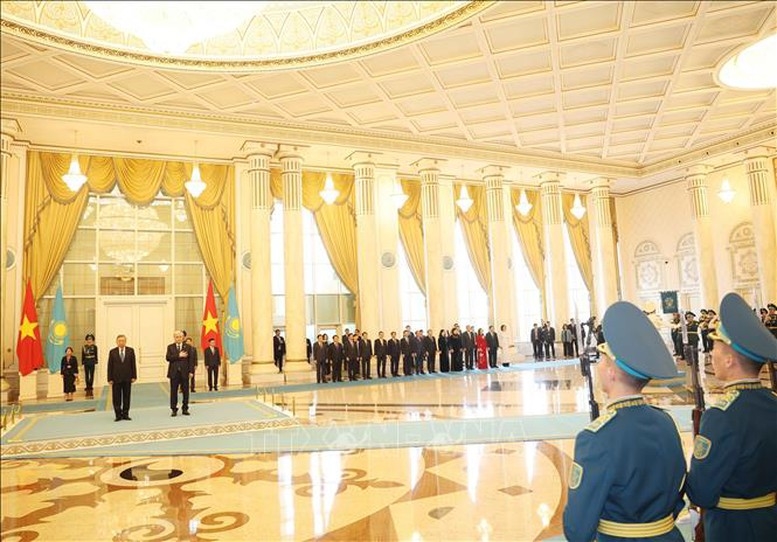 Lễ đón Tổng Bí thư Tô Lâm và Phu nhân thăm cấp Nhà nước tới Cộng hòa Kazakhstan
