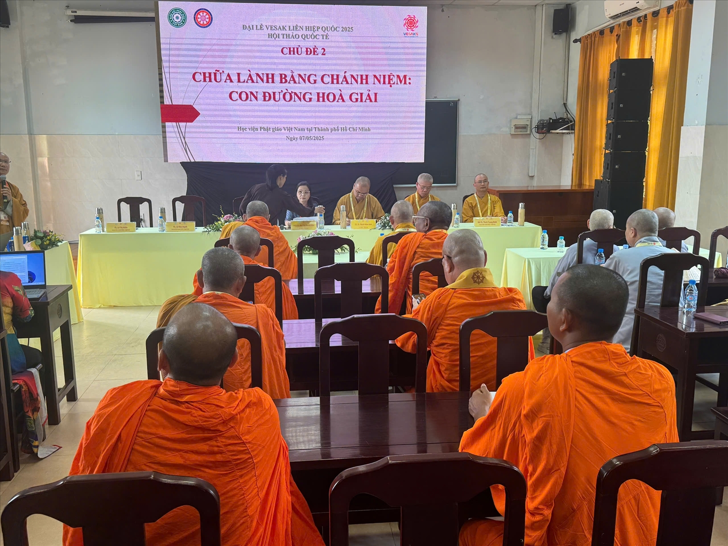 Diễn đàn thảo luận chủ đề 'Tha thứ và chữa lành bằng chánh niệm: Con đường hòa giải'