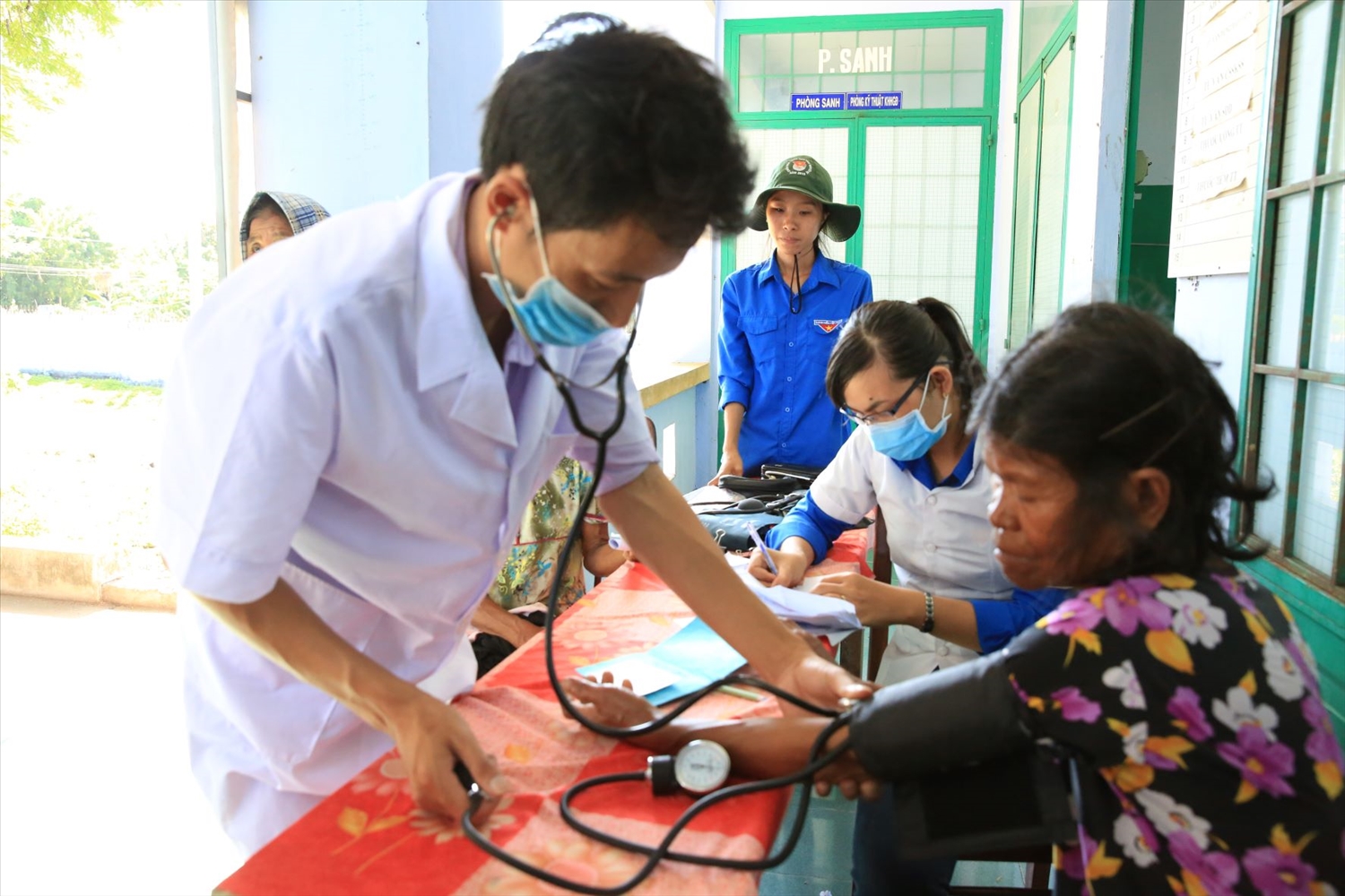 Khẩn trương triển khai phương án phòng, chống dịch bệnh sốt xuất huyết lan rộng kéo dài. Ảnh minh họa
