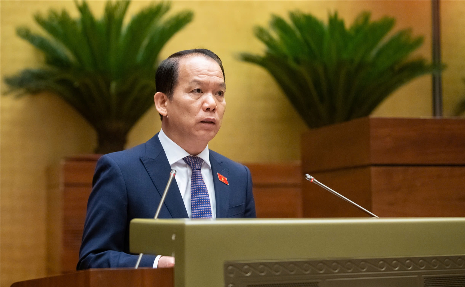 Chủ nhiệm Ủy ban Pháp luật và Tư pháp Hoàng Thanh Tùng