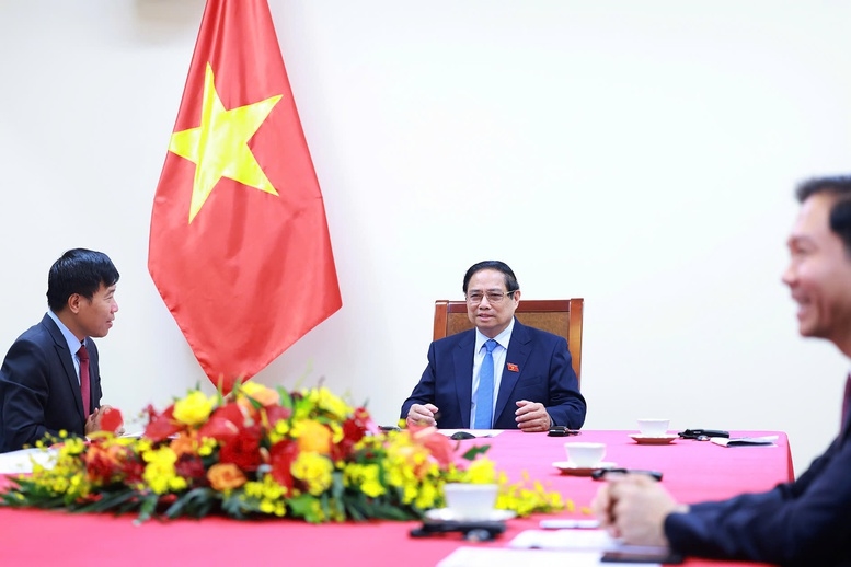 Thủ tướng bày tỏ tin tưởng với sứ mệnh mà người dân Singapore đã giao phó, Thủ tướng Lawrence Wong sẽ tiếp tục dẫn dắt, đưa đất nước Singapore vượt qua mọi thách thức, tiếp tục phát triển ổn định, thịnh vượng - Ảnh: VGP/Nhật Bắc