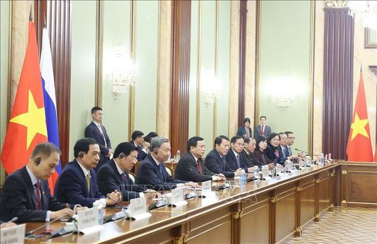 Tổng Bí thư Tô Lâm khẳng định chuyến thăm lần này của Đoàn đại biểu cấp cao Việt Nam thể hiện sự coi trọng của Đảng, Nhà nước Việt Nam đối với quan hệ hữu nghị truyền thống và Đối tác Chiến lược toàn diện Việt Nam-Liên bang Nga, cũng như quyết tâm chính trị cao của cả hai bên trong việc làm sâu sắc hơn nữa quan hệ song phương - Ảnh: TTXVN
