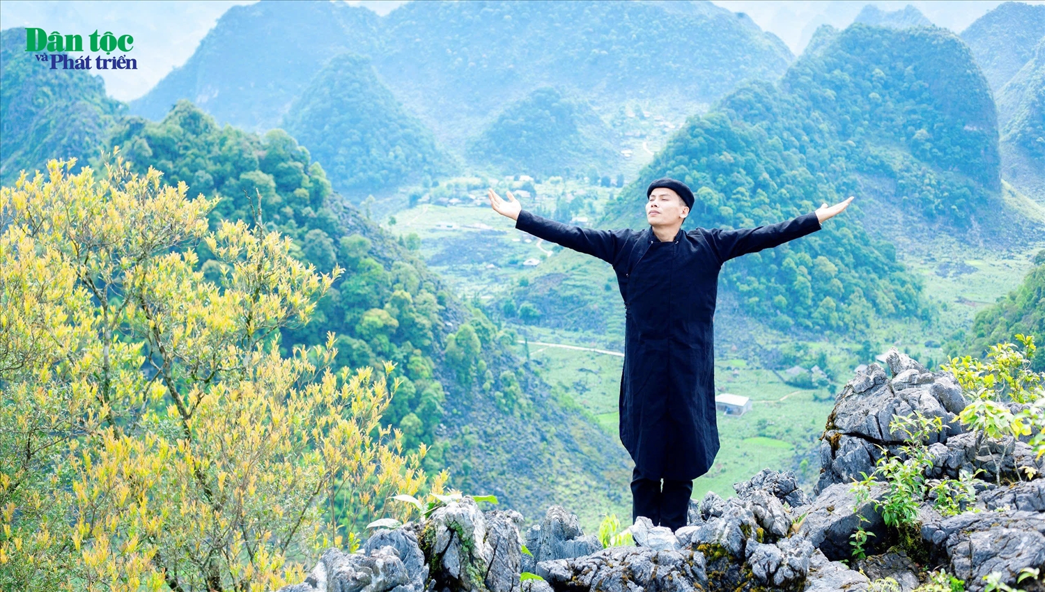 Nhân dung nhà sáng tạo nội dung trên nền tảng số Bàn Văn Tình