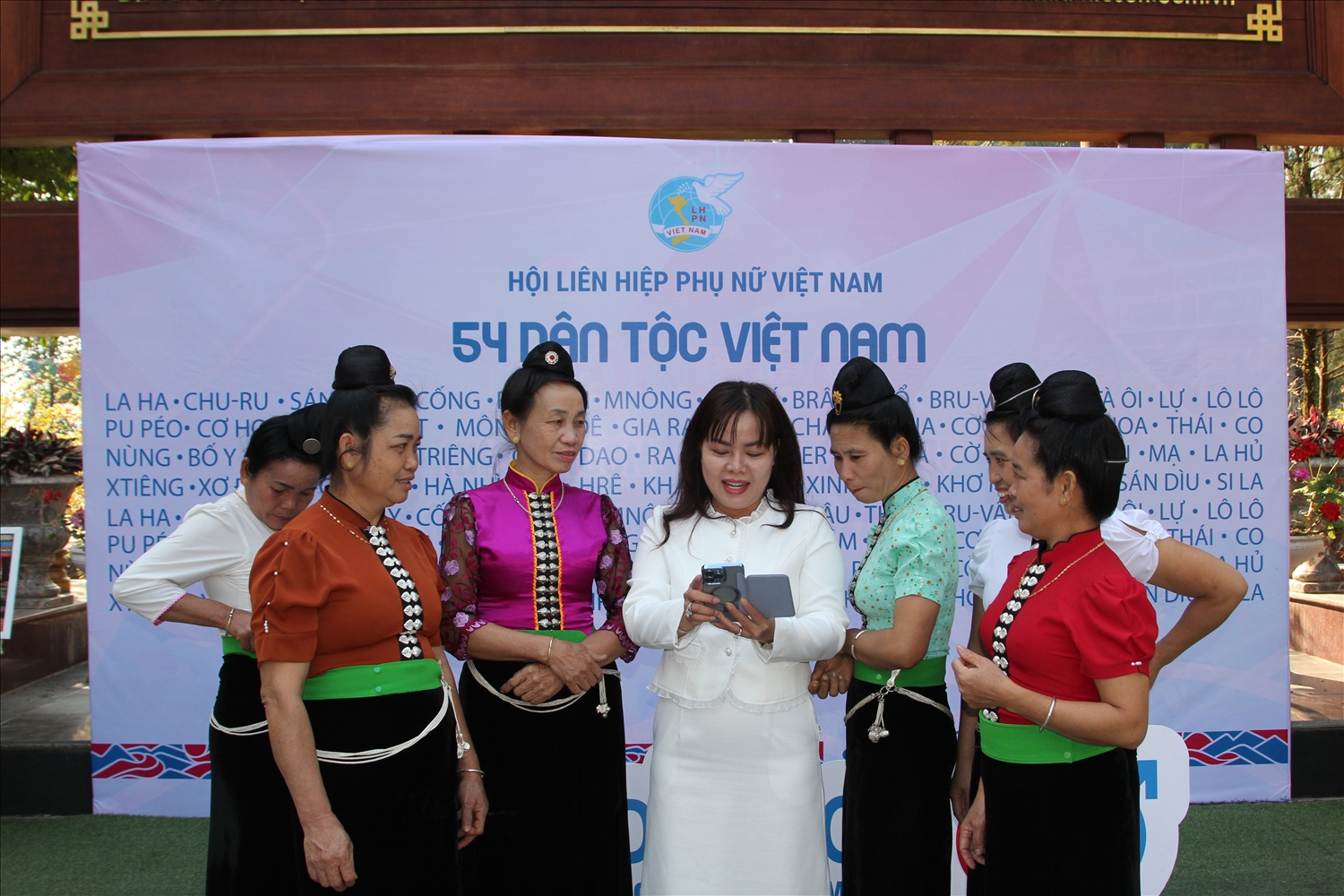 Dự án 8 đã góp phần thúc đẩy bình đẳng giới ở vùng DTTS và miền núi