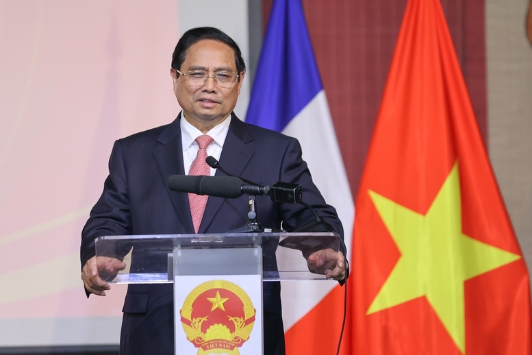 Thủ tướng Phạm Minh Chính: Cộng đồng người Việt Nam tại Pháp có truyền thống vô cùng đáng tự hào - Ảnh: VGP/Nhật Bắc