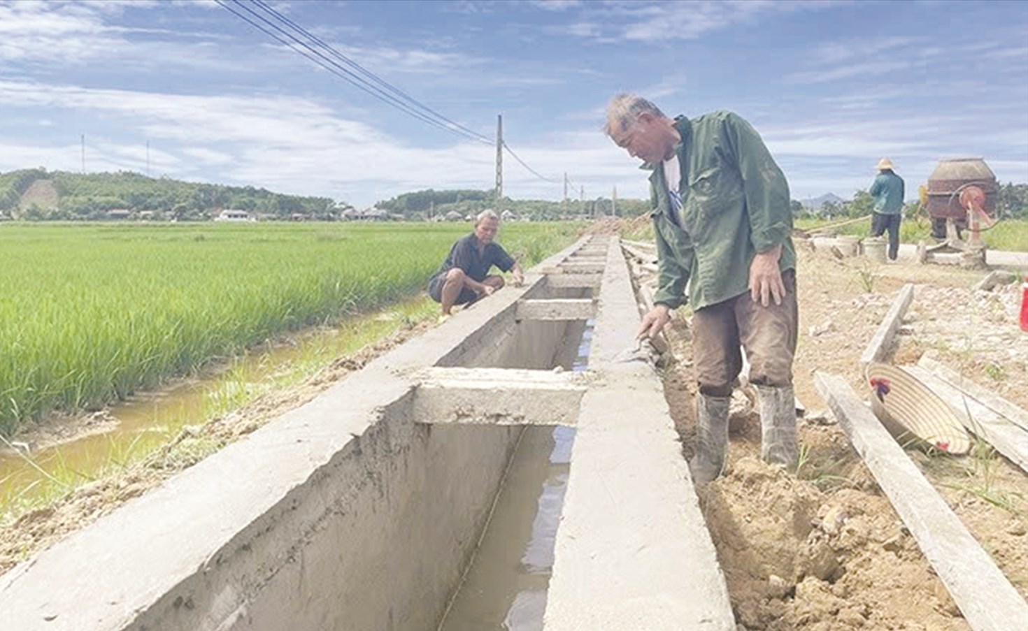  Các phong trào xây dựng gia đình văn hóa, làng văn hóa, xứ đạo bình yên được giáo dân tích cực hưởng ứng