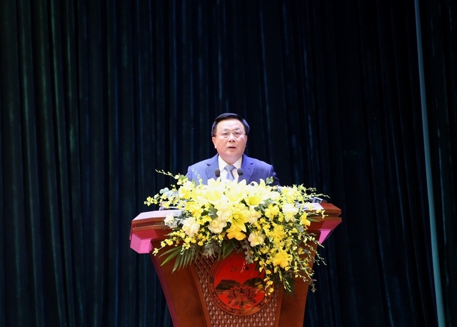 Giám đốc Học viện Chính trị quốc gia Hồ Chí Minh Nguyễn Xuân Thắng phát biểu khai mạc Hội nghị tập huấn - Ảnh: VGP/Nguyễn Hoàng