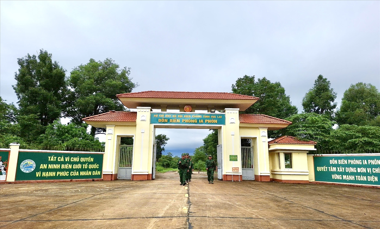Đồn Biên phòng Ia Pnôn (huyện Đức Cơ) được giao quản lý, bảo vệ đoạn biên giới dài gần 6 km tiếp giáp với nước bạn Campuchia
