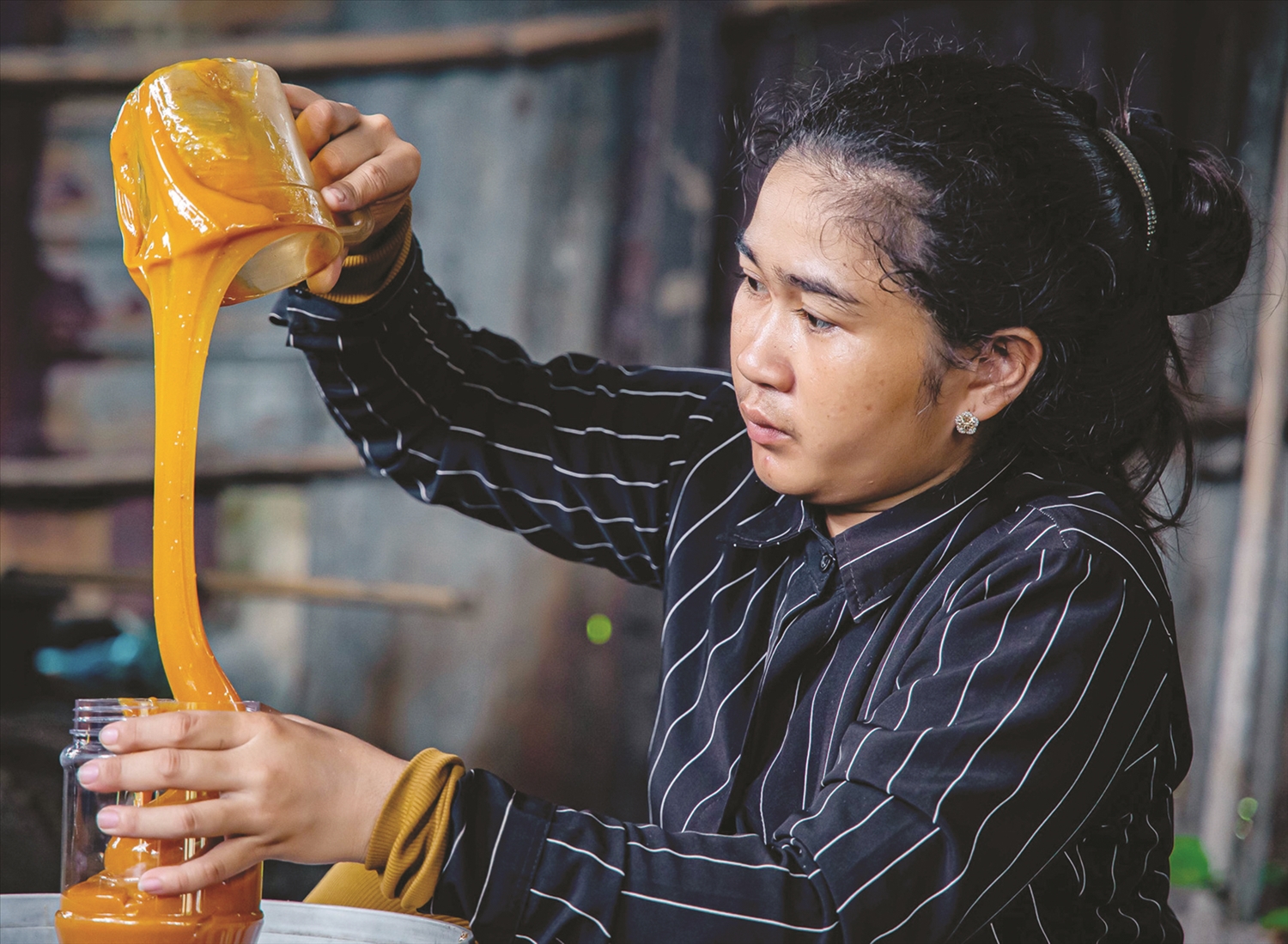 Nồng nàn hương vị thốt nốt mang vị ngọt thanh, mùi thơm đặc trưng của nắng, của gió vùng Bảy Núi được khách du lịch rất ưa chuộng.